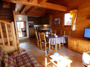 Appartement 5 pièces, skis aux pieds, près des Saisies - 9 personnes, balcon, parking inclus - FR-1-594-216